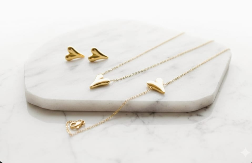 Locket set with bracelet